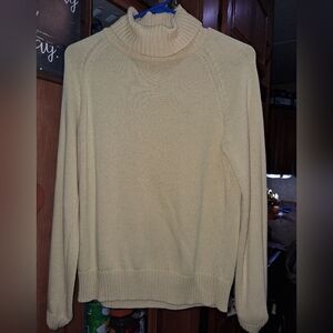 Pria Womens 100% Cotton Yellow Turtleneck Sweater In A Size Medium.